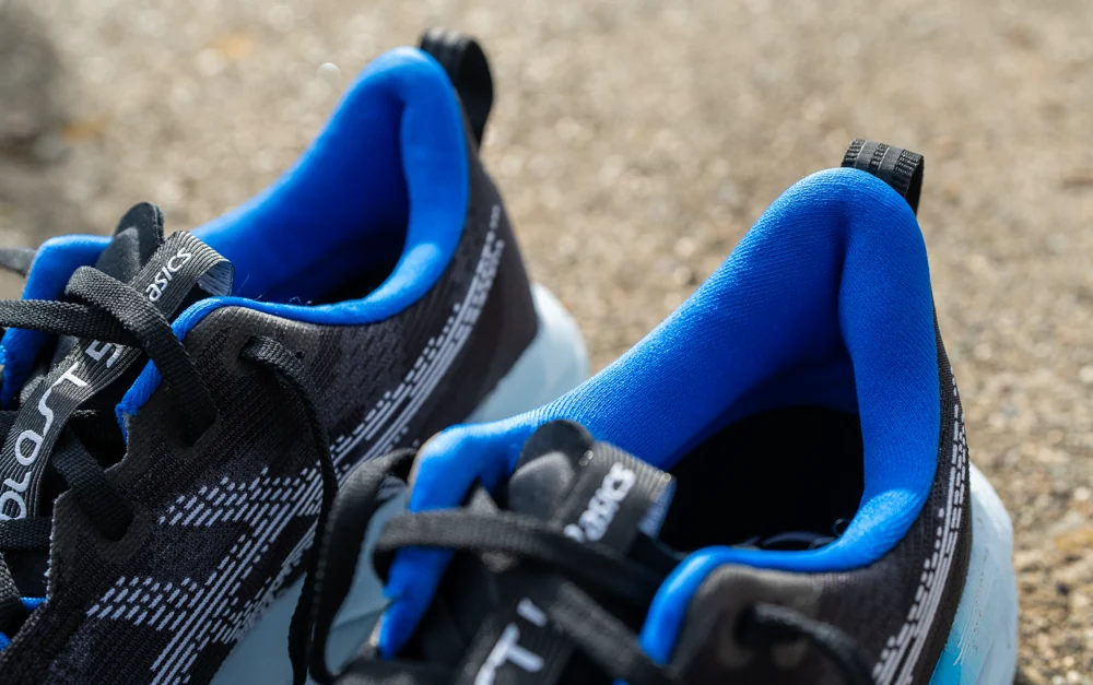 ASICS Novablast 5 soft padded heel counter and collars