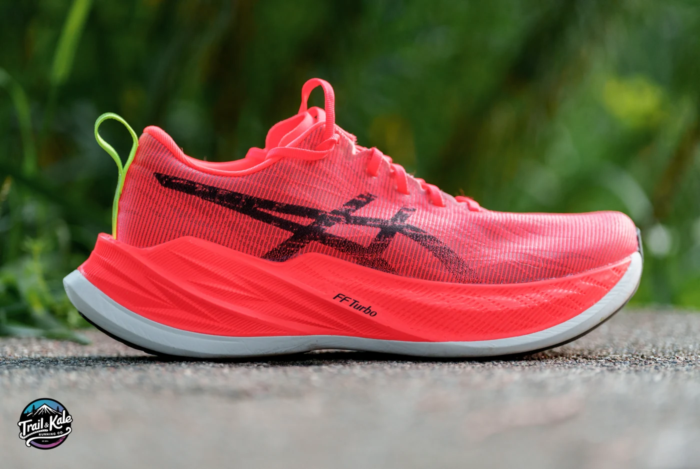 The midsole is crafted from FF Blast Turbo foam atop FF Blast Plus foam