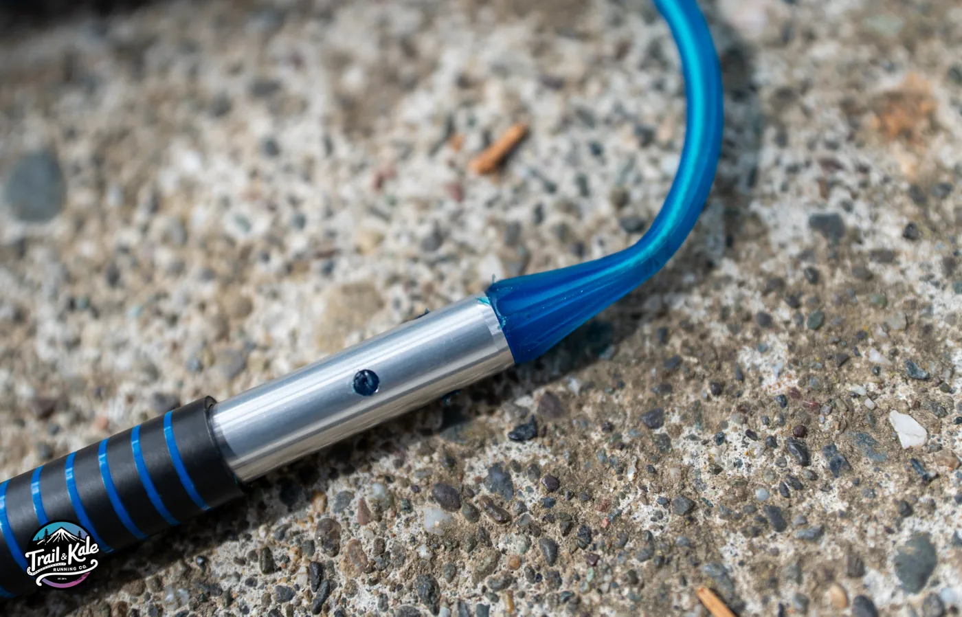 the speed-cone geometry and the reinforced cable running through the middle of these poles