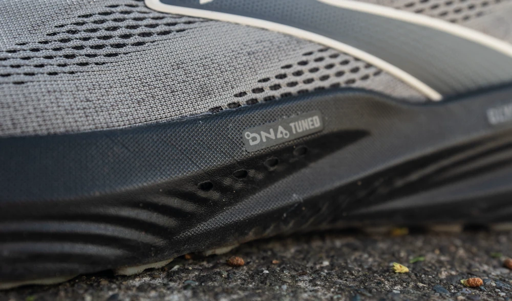 Brooks Glycerin 22 DNA Tuned midsole