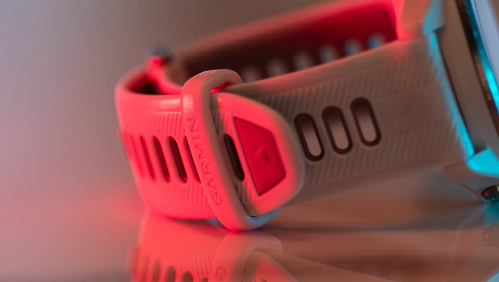 I'd love to see a Nylon strap option