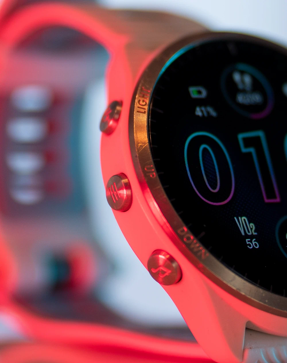 The tactile buttons are very easy to use, even with gloves on