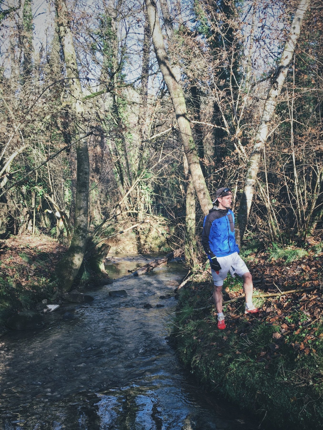 Going off piste to explore the river :)