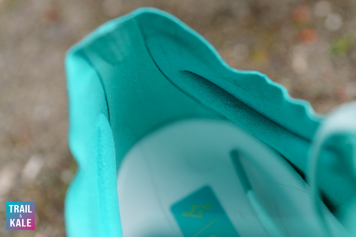 That well-designed heel locking padding that leaves a needed gap for the Achilles to move