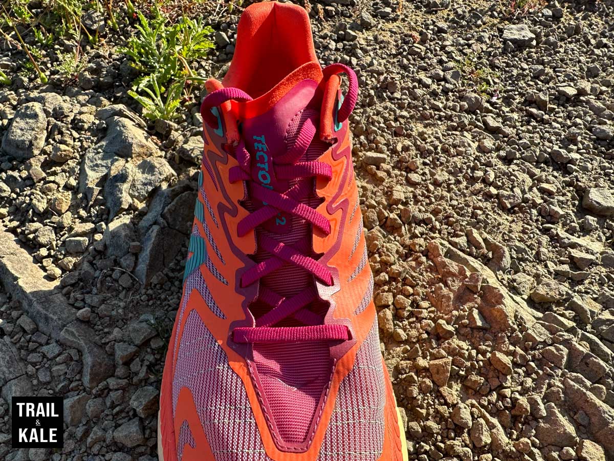 HOKA Tecton X 2 tongue and Matryx upper
