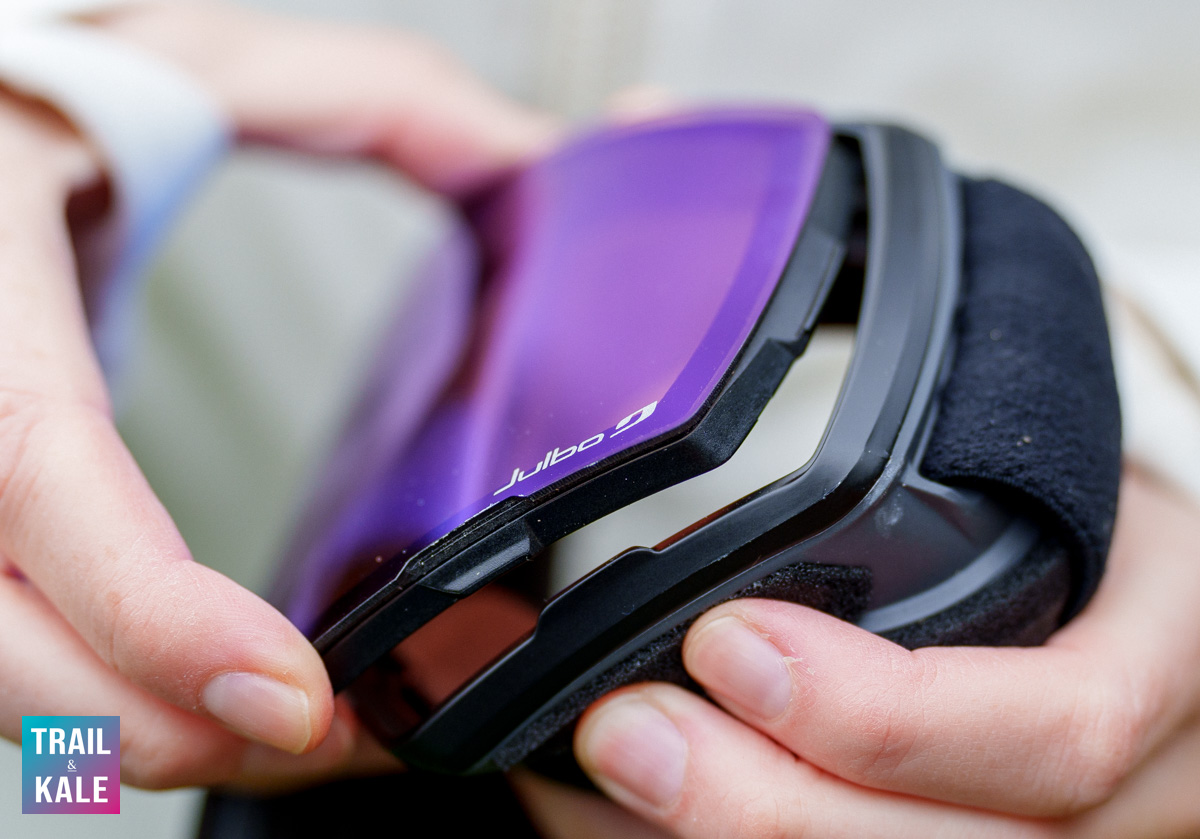 Julbo Razor Edge Reactiv lenses are very easy to remove or replace