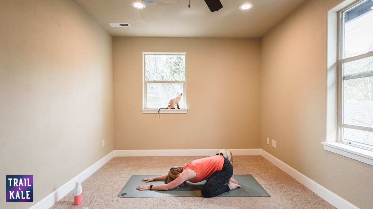 Lululemon Easy Yoga Stretches For Runners trail and kale Child's Pose