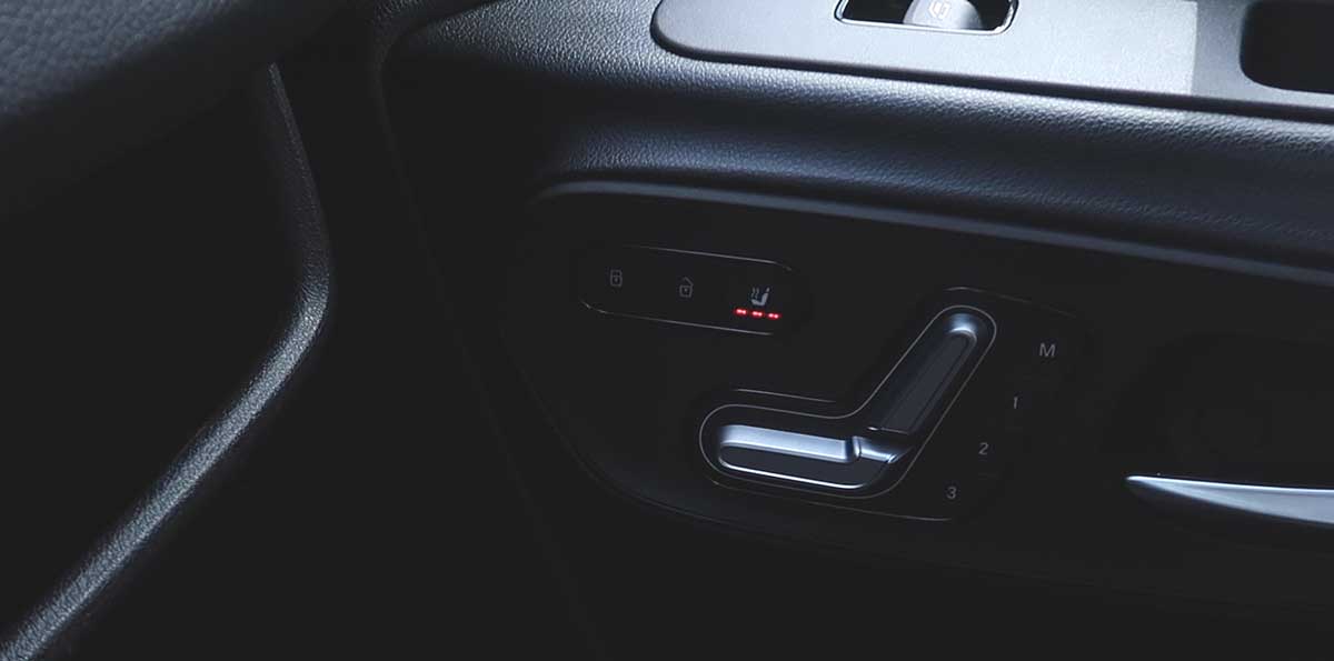 Mercedes Sprinter 144 heated seats trail and kale