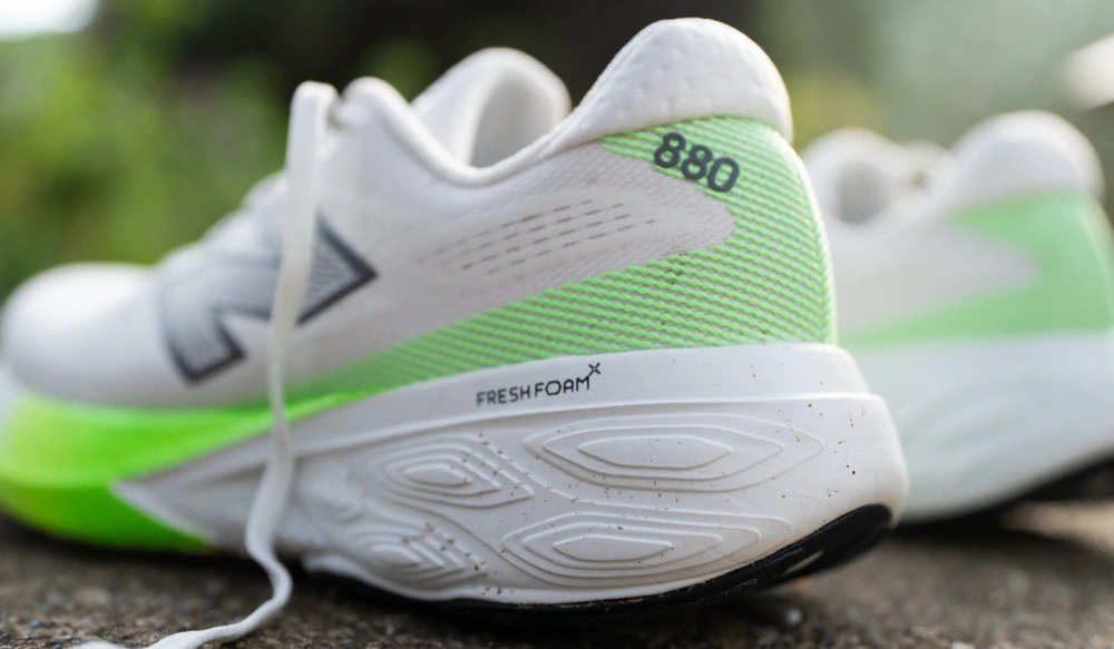 New Balance 880 v15 midsole and heel counter
