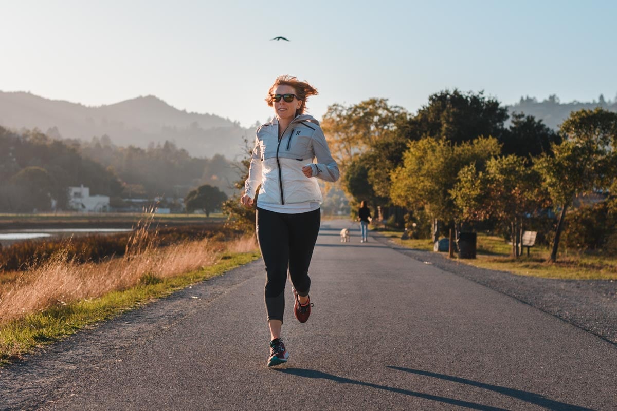 10k training plans by Trail and Kale - for beginner to experienced runners. Includes 4 and 6-week training plan.