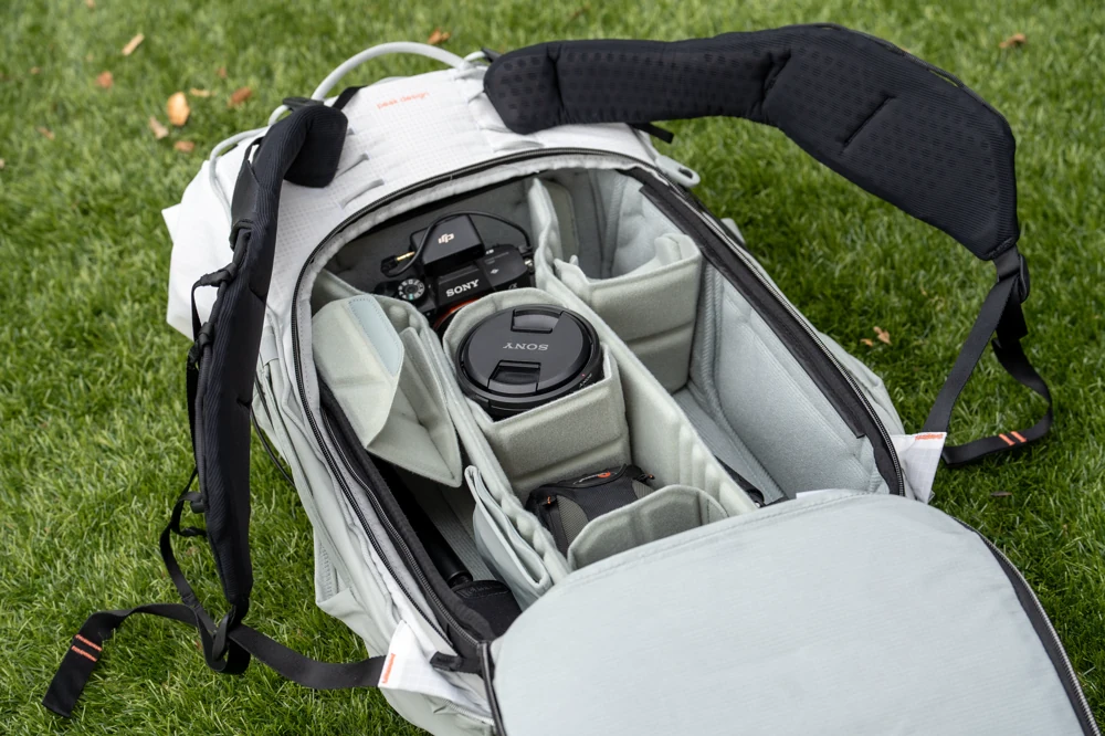 Peak Design Outdoor Backpacks camera cube