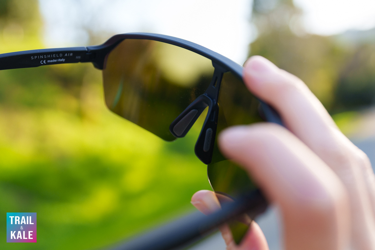 The non-slip pads on the nose