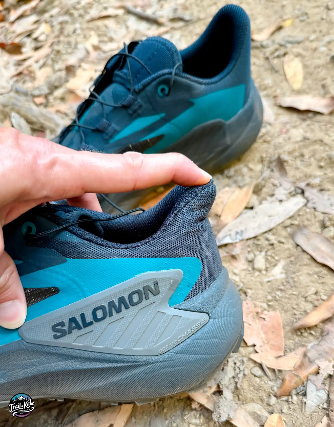 The heel counter, which is slightly articulated and flexible, adds to the comfort by reducing pressure on the Achilles—a thoughtful design for runners prone to Achilles tendinitis.