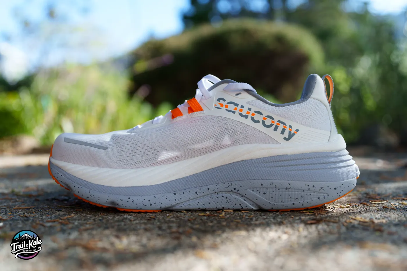 The PWRRUN PB foam cradles your foot (that's the top layer of white foam in the image below), offering superior comfort and energy return, while the PWRRUN foam underneath provides a solid frame to reduce lateral roll.