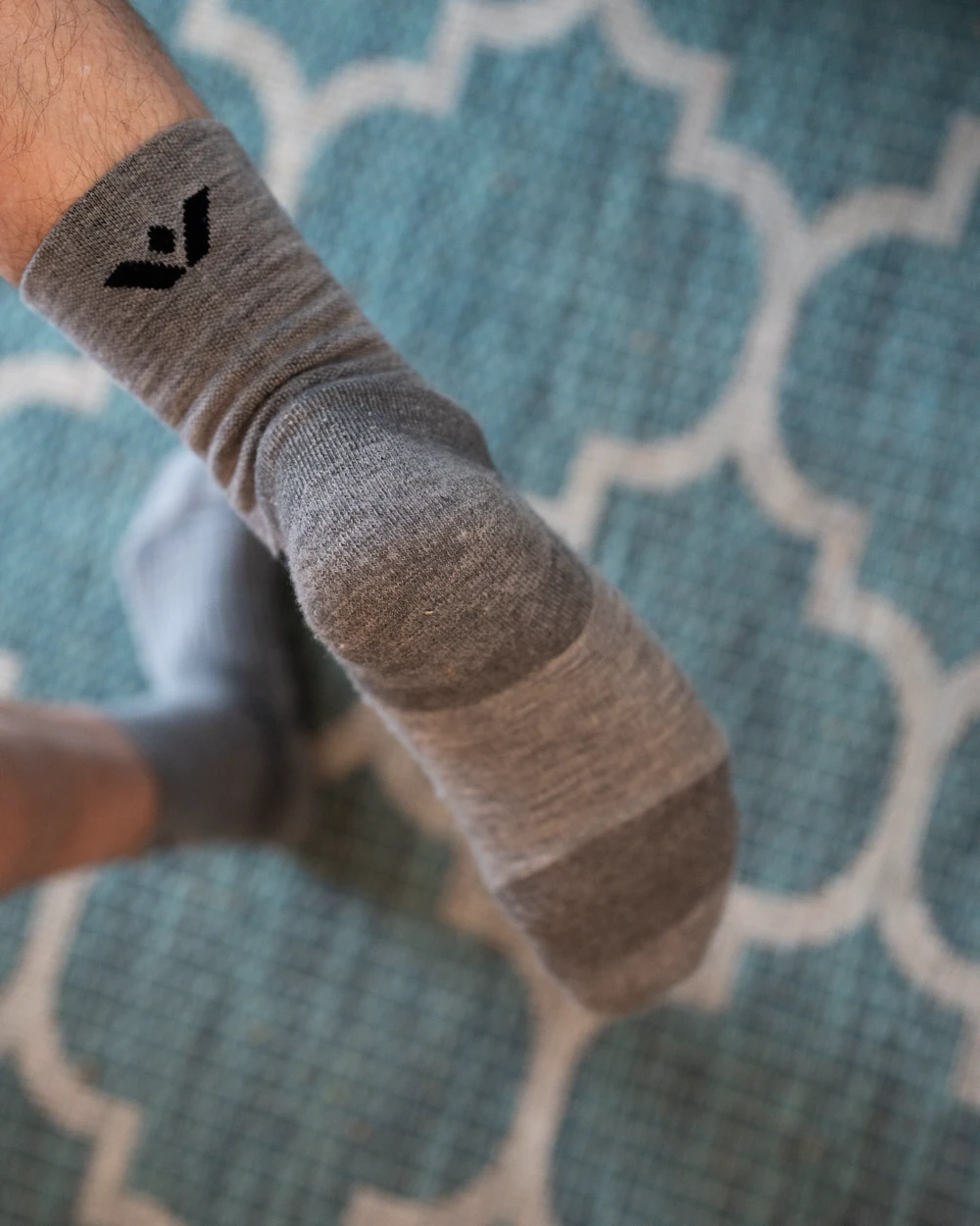 Swiftwick Pursuit Quarter Crew High Socks padding on the heel and arch support