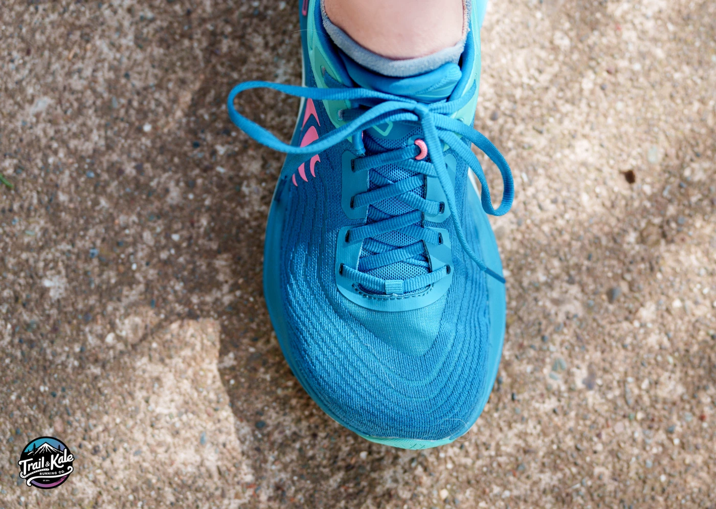A top-down view of that nice wide toe box on the Topo Ultrafly 5 running shoes