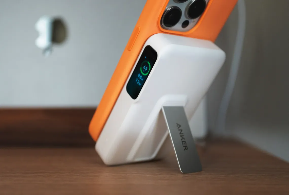 Anker MagGo Power Bank Review: Smart Charging On So Many Levels