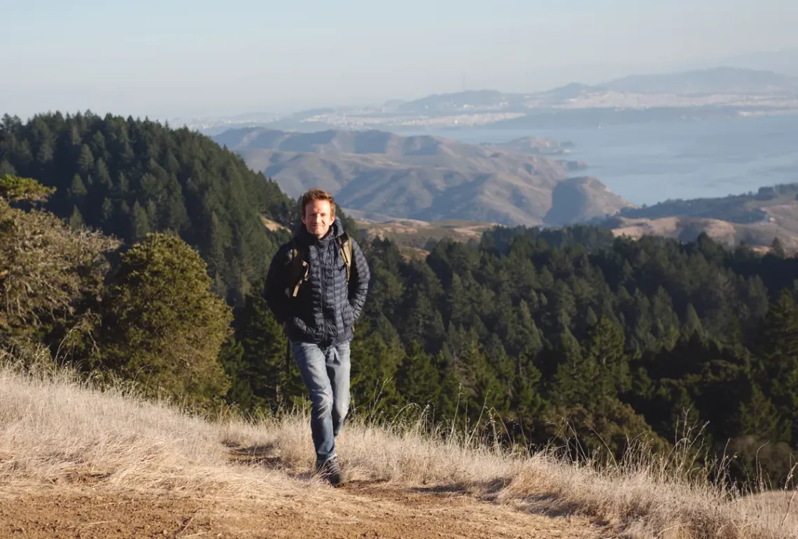 Hiking For Beginners - Hiking Essentials Checklist 2025