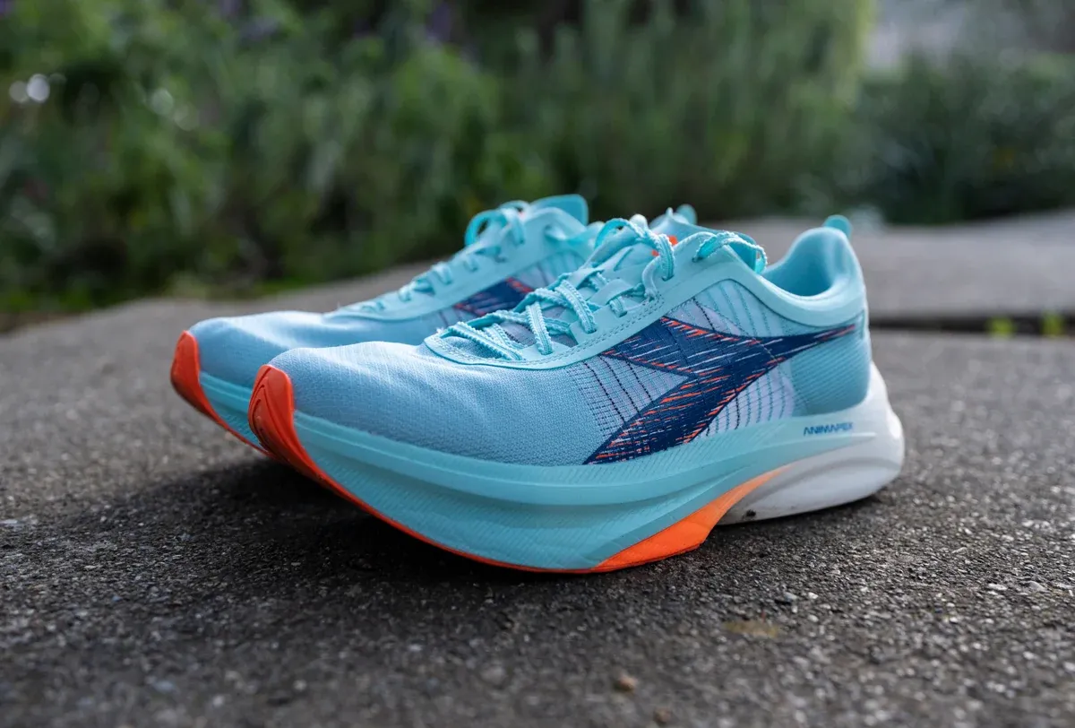 Diadora Gara Carbon 2