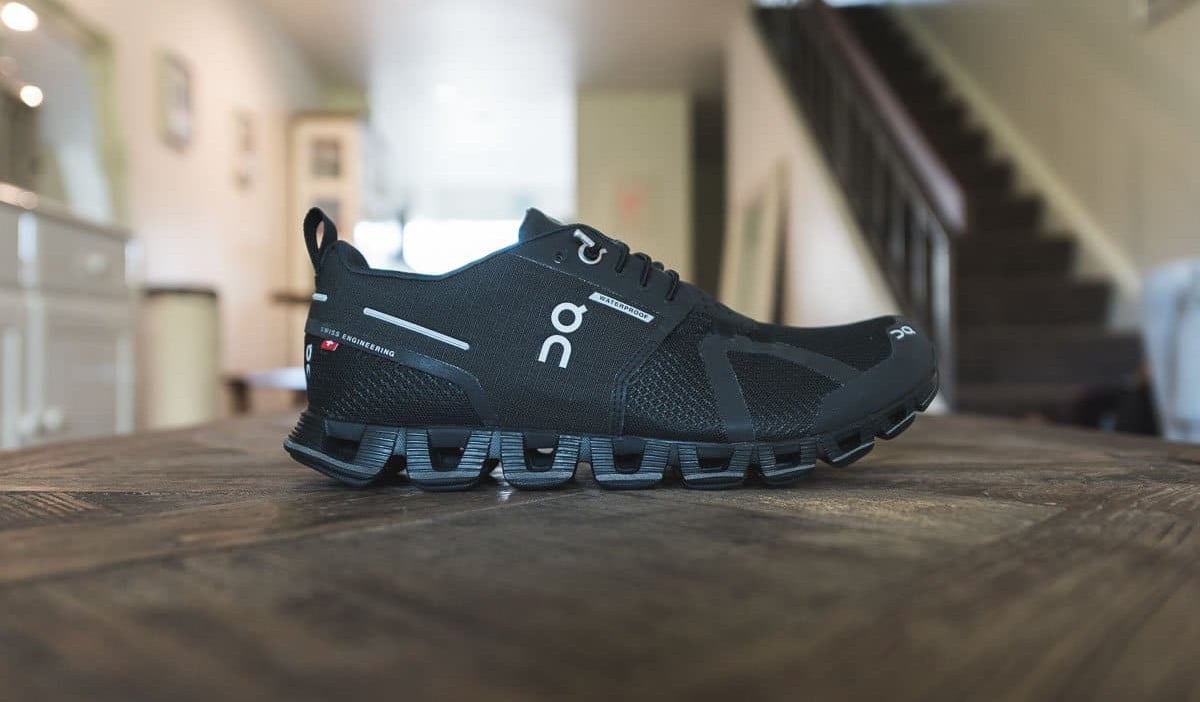On Cloud Waterproof women's review - Trail & Kale