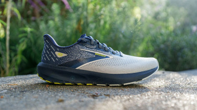 Brooks Launch 10 review