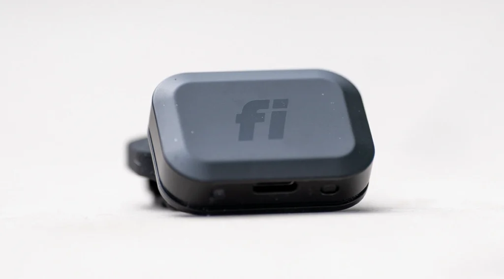 Fi Mini GPS tracker review, written by your favorite feline, Champers 3 - Trail and Kale | Trail Running & Adventure