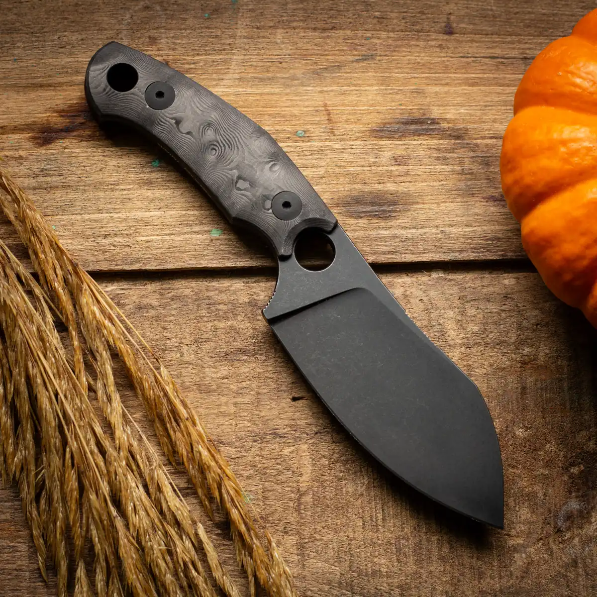 GiantMouse casually drops the GMF1-XL Black Dunes in a moody limited release 2 - Trail and Kale | Trail Running & Adventure