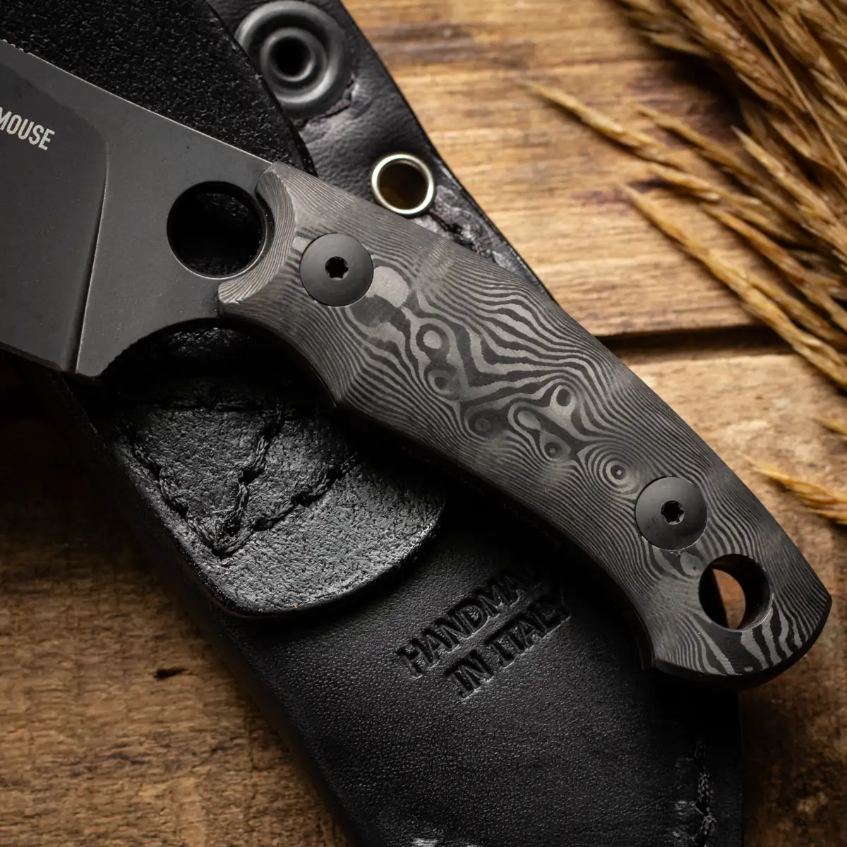 GiantMouse casually drops the GMF1-XL Black Dunes in a moody limited release 1 - Trail and Kale | Trail Running & Adventure
