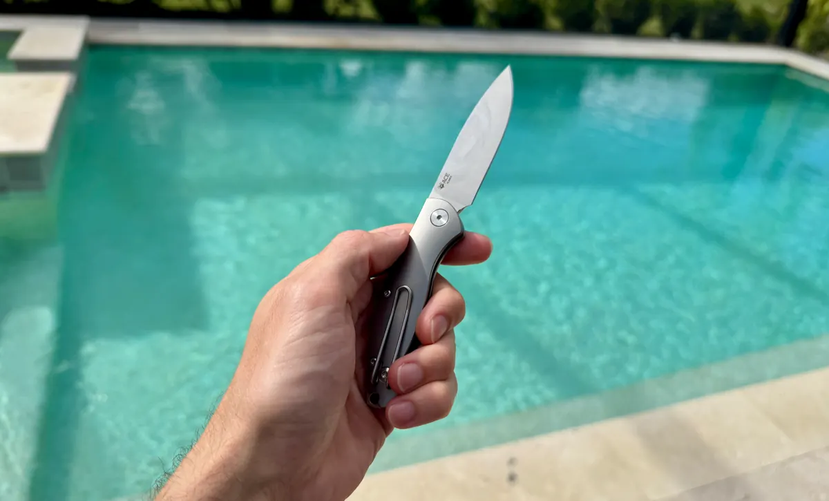 GiantMouse ACE Farley V1-Titanium sharpens up urban Everyday Carry 5 - Trail and Kale | Trail Running & Adventure