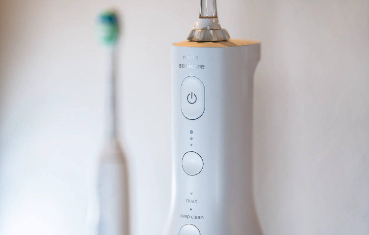 Philips Sonicare Cordless Power Flosser 3000 review: QuadStream power, compact size 3 - Trail and Kale | Trail Running & Adventure